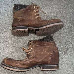 Brown Steve Madden Combat Boots with Fur on the Top